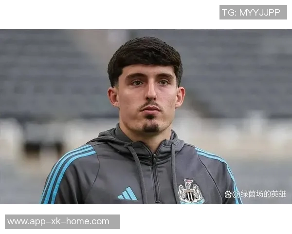 曼城计划明夏引援目标锁定右后卫和右边锋利夫拉门托或将标价1亿镑 曼城计划明夏引援目标锁定右后卫和右边锋利夫拉门托或将标价1亿镑