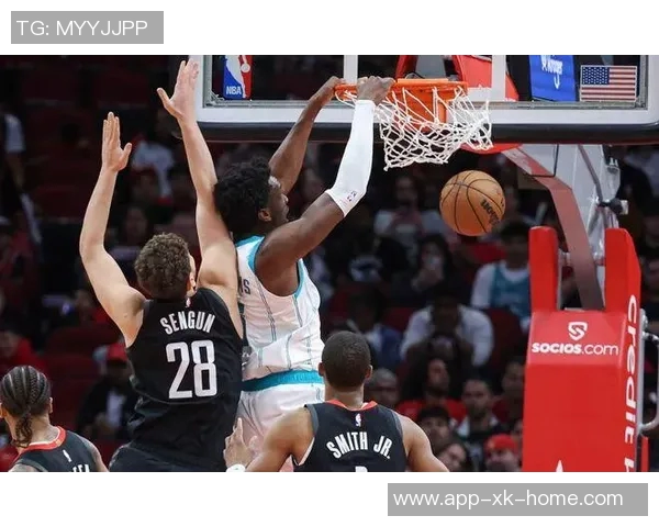 马威称赞雷霆如同精密机器攻防两端展现出色战术执行力