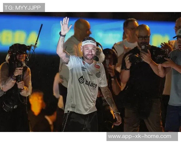 桑托斯主席坚信内马尔会留队全力备战世界杯