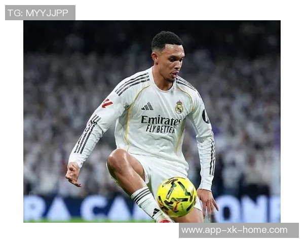 阿韦洛亚坚信阿诺德能力不容置疑将继续重用这位球员