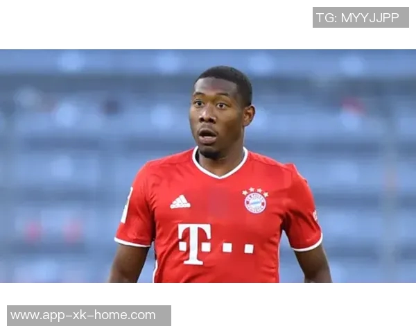 弗里克称赞莱万状态出众或许只有C罗能比肩